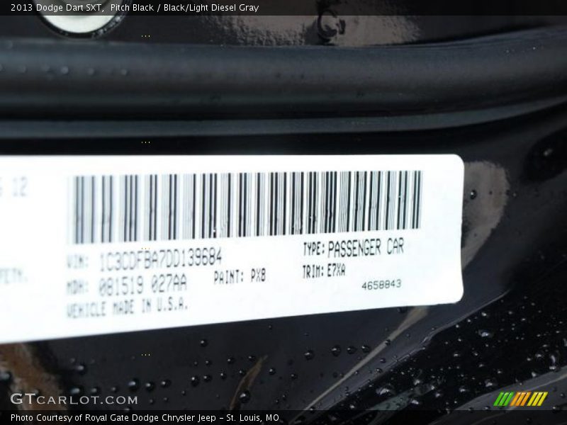 Pitch Black / Black/Light Diesel Gray 2013 Dodge Dart SXT