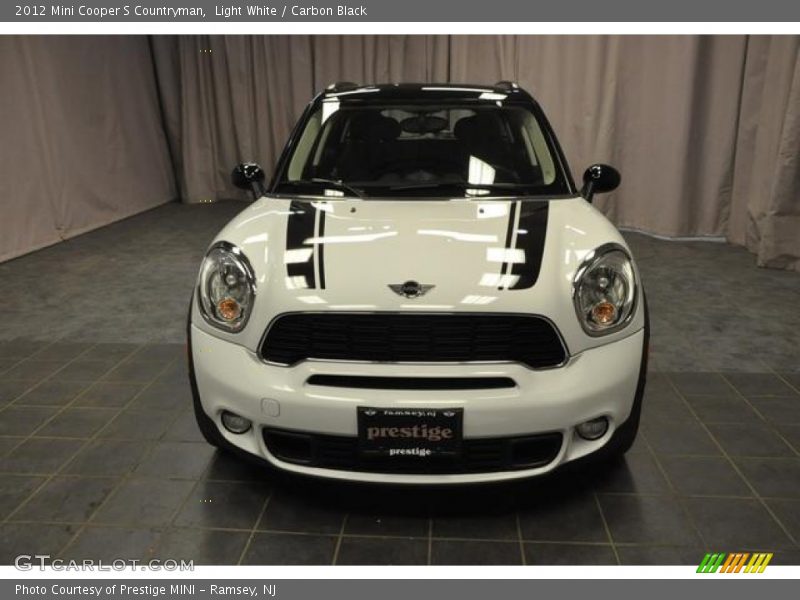 Light White / Carbon Black 2012 Mini Cooper S Countryman