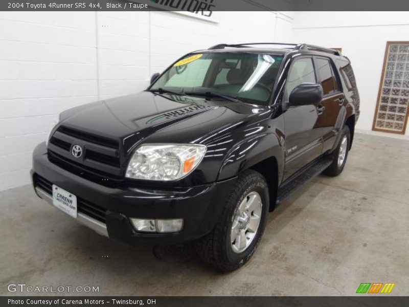 Black / Taupe 2004 Toyota 4Runner SR5 4x4