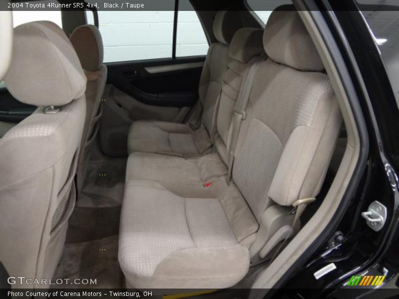 Black / Taupe 2004 Toyota 4Runner SR5 4x4