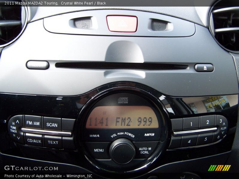 Controls of 2011 MAZDA2 Touring