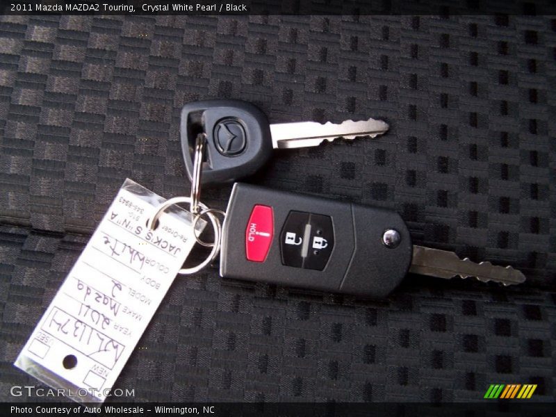 Keys of 2011 MAZDA2 Touring