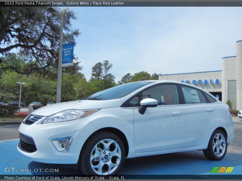 Oxford White / Race Red Leather 2013 Ford Fiesta Titanium Sedan