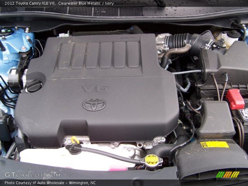 Clearwater Blue Metallic / Ivory 2012 Toyota Camry XLE V6
