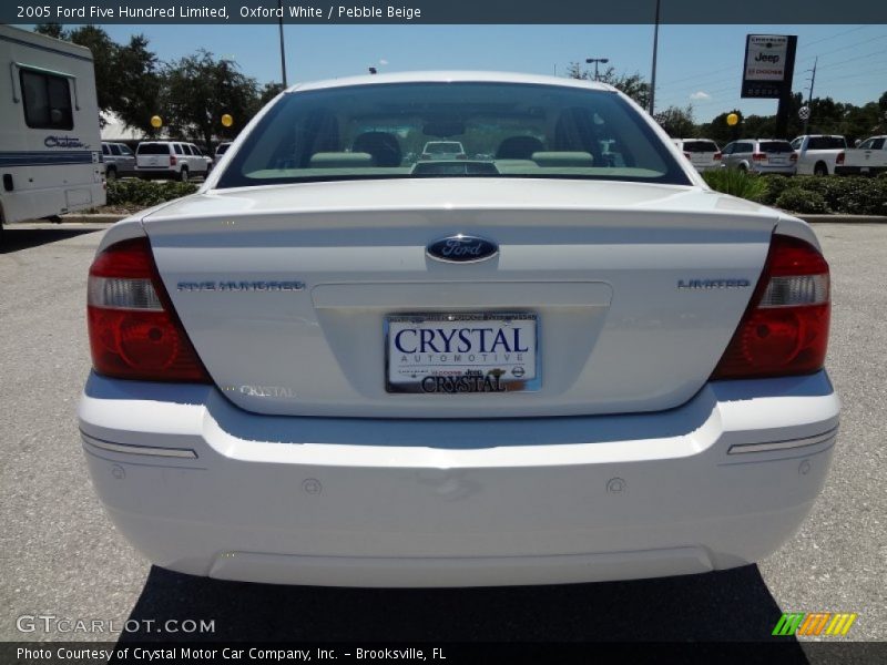 Oxford White / Pebble Beige 2005 Ford Five Hundred Limited