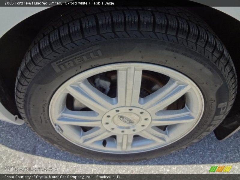 Oxford White / Pebble Beige 2005 Ford Five Hundred Limited