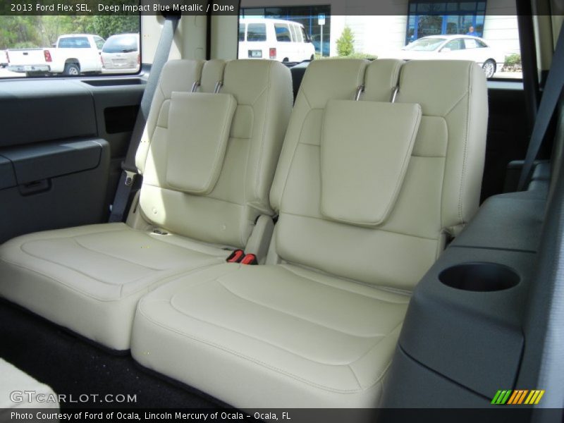 Deep Impact Blue Metallic / Dune 2013 Ford Flex SEL