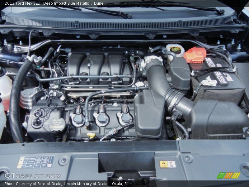 Deep Impact Blue Metallic / Dune 2013 Ford Flex SEL
