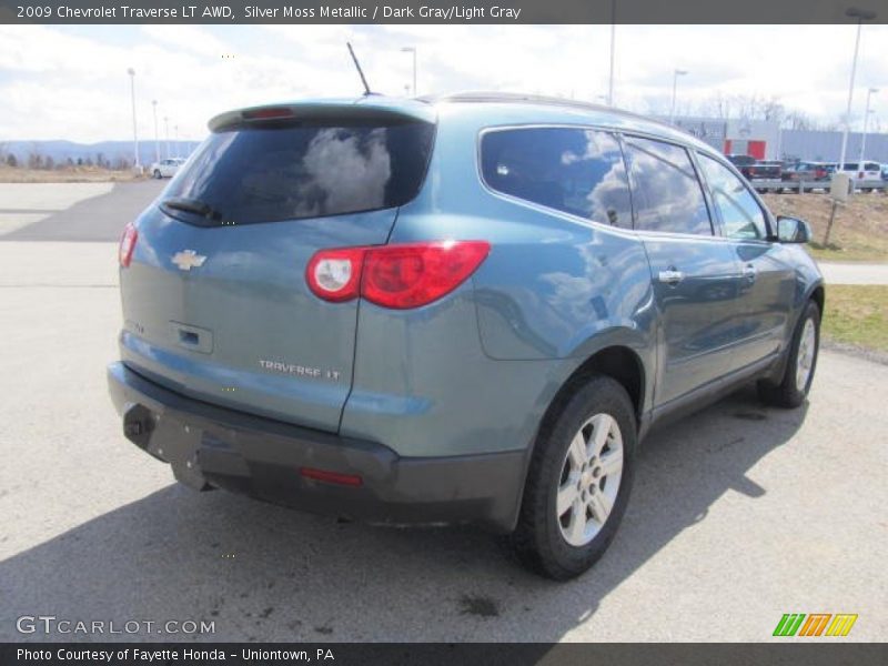  2009 Traverse LT AWD Silver Moss Metallic