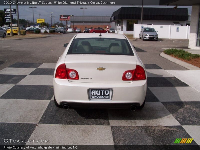 White Diamond Tricoat / Cocoa/Cashmere 2010 Chevrolet Malibu LT Sedan