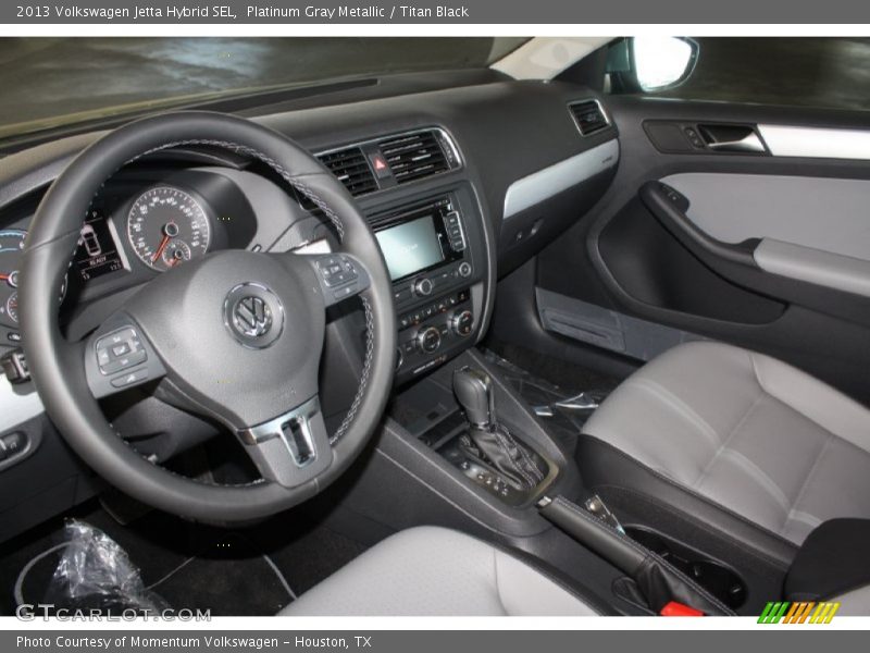 Platinum Gray Metallic / Titan Black 2013 Volkswagen Jetta Hybrid SEL