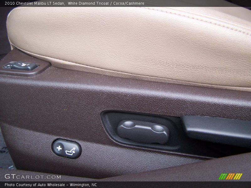 White Diamond Tricoat / Cocoa/Cashmere 2010 Chevrolet Malibu LT Sedan