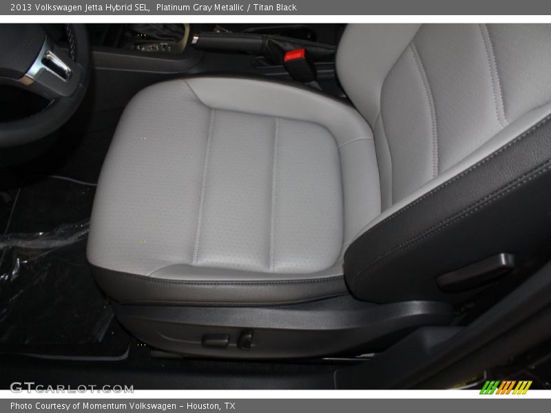 Platinum Gray Metallic / Titan Black 2013 Volkswagen Jetta Hybrid SEL