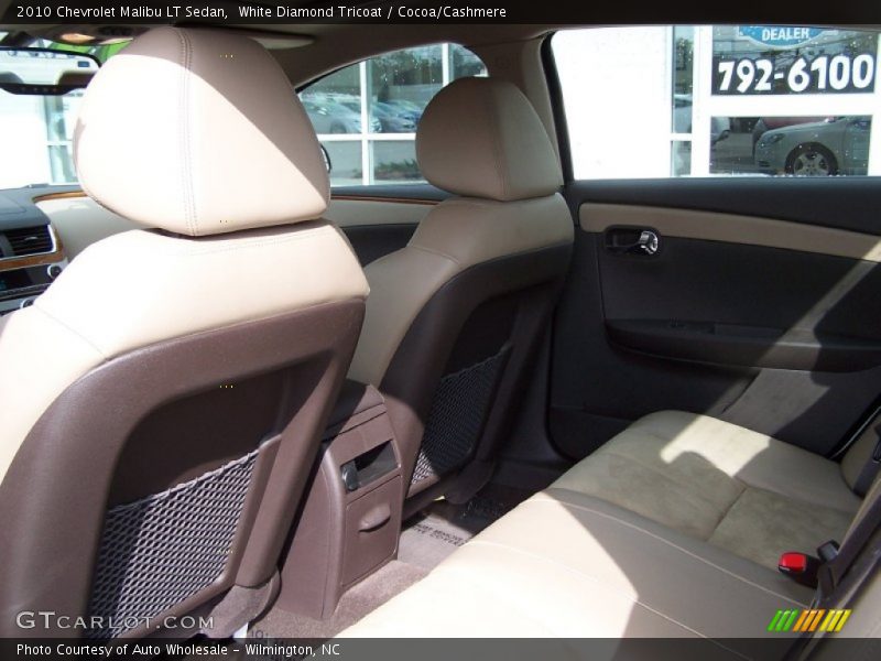 White Diamond Tricoat / Cocoa/Cashmere 2010 Chevrolet Malibu LT Sedan