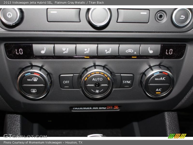 Platinum Gray Metallic / Titan Black 2013 Volkswagen Jetta Hybrid SEL