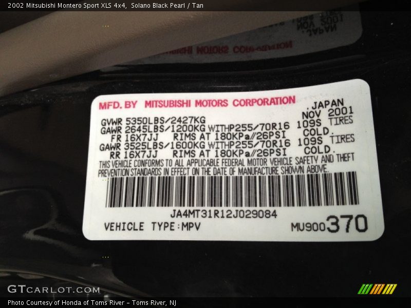 Solano Black Pearl / Tan 2002 Mitsubishi Montero Sport XLS 4x4