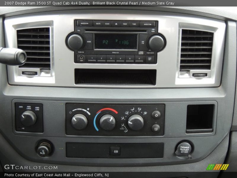 Brilliant Black Crystal Pearl / Medium Slate Gray 2007 Dodge Ram 3500 ST Quad Cab 4x4 Dually