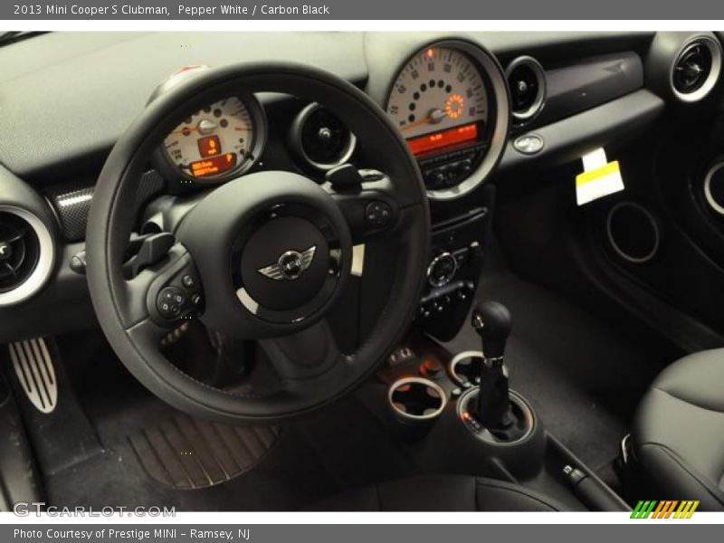Pepper White / Carbon Black 2013 Mini Cooper S Clubman
