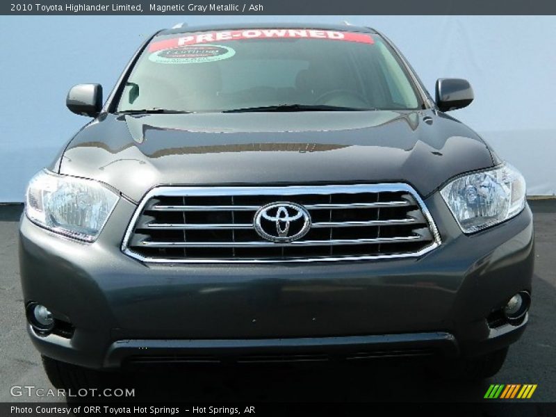 Magnetic Gray Metallic / Ash 2010 Toyota Highlander Limited