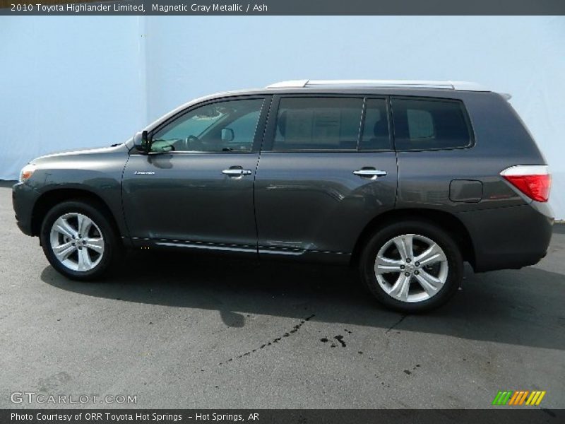 Magnetic Gray Metallic / Ash 2010 Toyota Highlander Limited