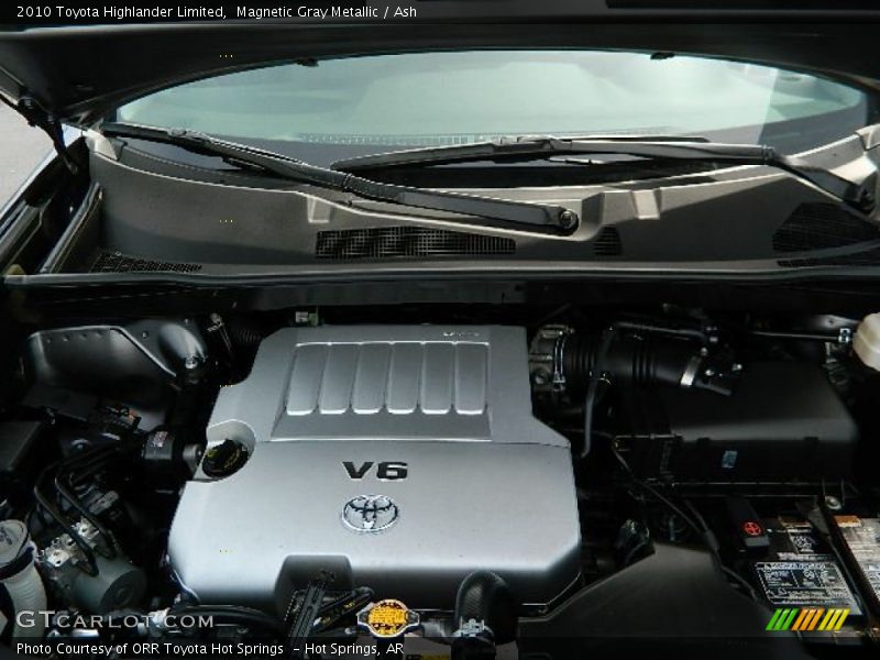 Magnetic Gray Metallic / Ash 2010 Toyota Highlander Limited