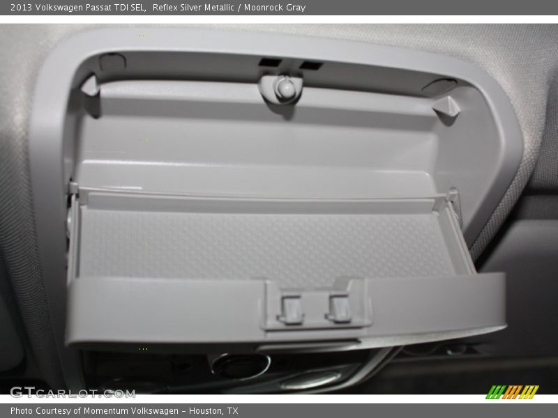 Reflex Silver Metallic / Moonrock Gray 2013 Volkswagen Passat TDI SEL