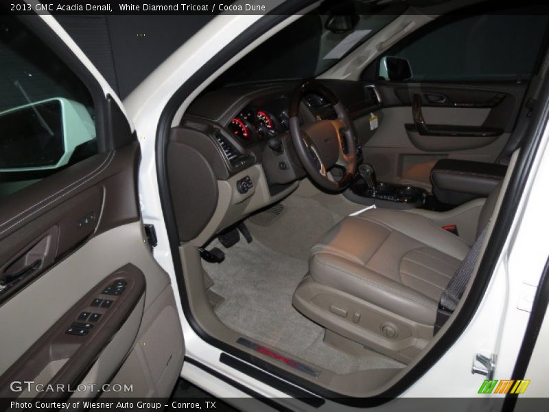 White Diamond Tricoat / Cocoa Dune 2013 GMC Acadia Denali
