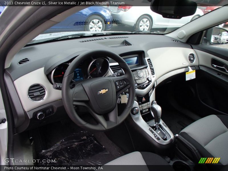 Silver Ice Metallic / Jet Black/Medium Titanium 2013 Chevrolet Cruze LS