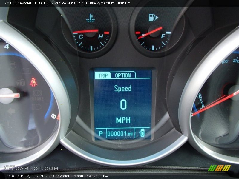 Silver Ice Metallic / Jet Black/Medium Titanium 2013 Chevrolet Cruze LS