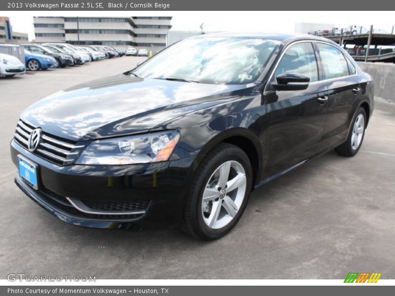 Black / Cornsilk Beige 2013 Volkswagen Passat 2.5L SE