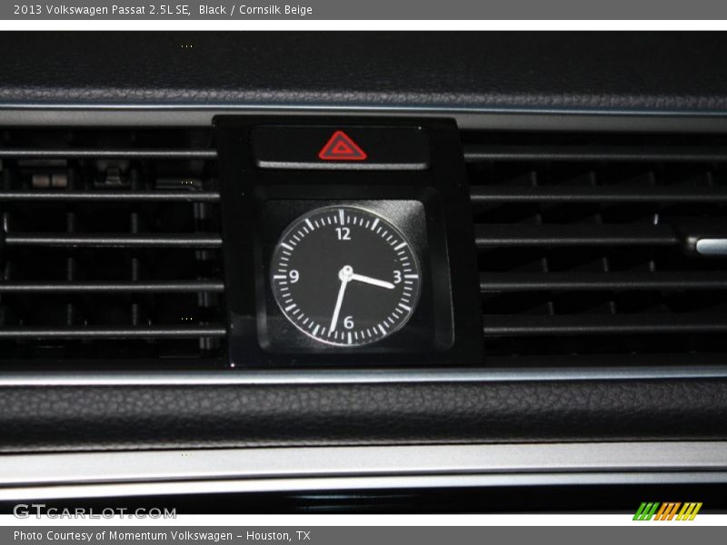 Black / Cornsilk Beige 2013 Volkswagen Passat 2.5L SE
