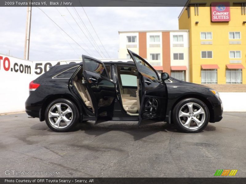 Black / Ivory 2009 Toyota Venza V6