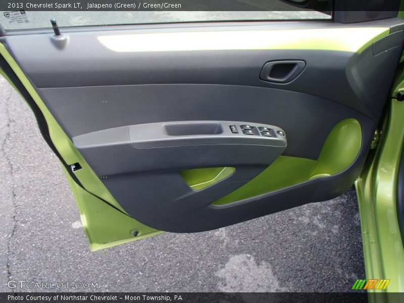 Jalapeno (Green) / Green/Green 2013 Chevrolet Spark LT