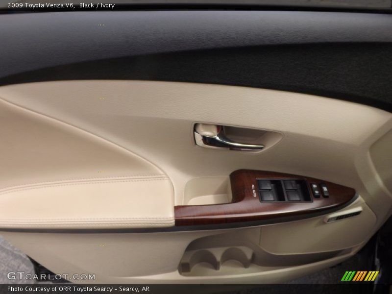 Black / Ivory 2009 Toyota Venza V6