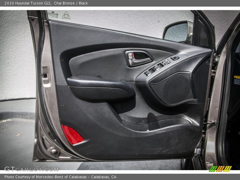 Door Panel of 2010 Tucson GLS