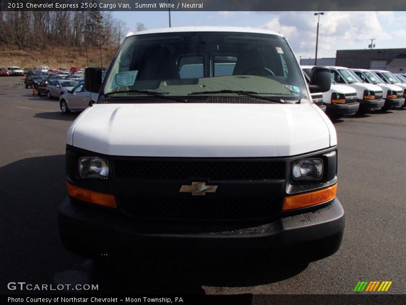 Summit White / Neutral 2013 Chevrolet Express 2500 Cargo Van
