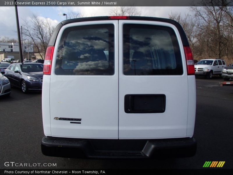 Summit White / Neutral 2013 Chevrolet Express 2500 Cargo Van
