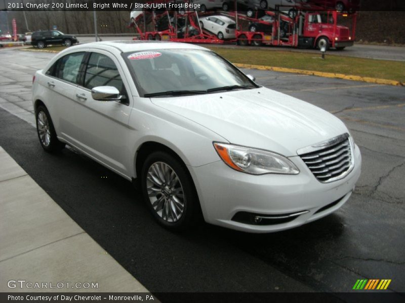 Bright White / Black/Light Frost Beige 2011 Chrysler 200 Limited