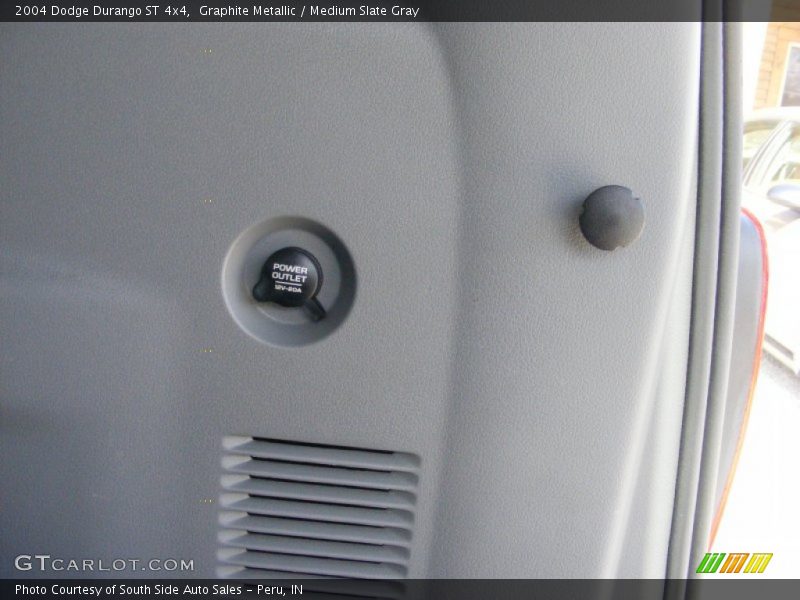 Graphite Metallic / Medium Slate Gray 2004 Dodge Durango ST 4x4