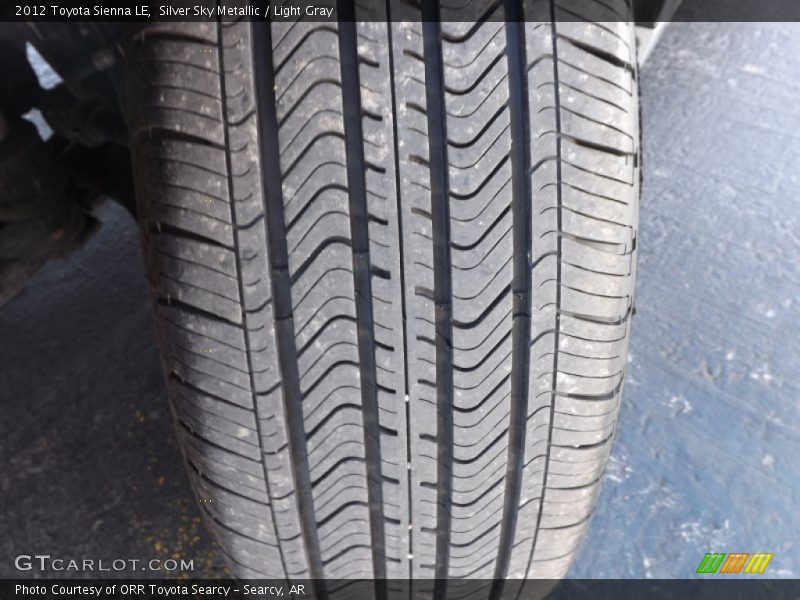 Silver Sky Metallic / Light Gray 2012 Toyota Sienna LE