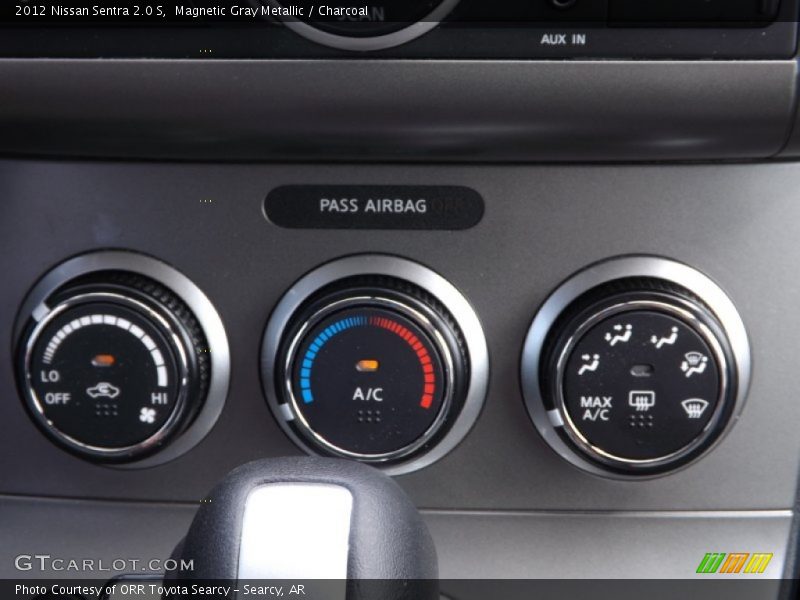 Magnetic Gray Metallic / Charcoal 2012 Nissan Sentra 2.0 S