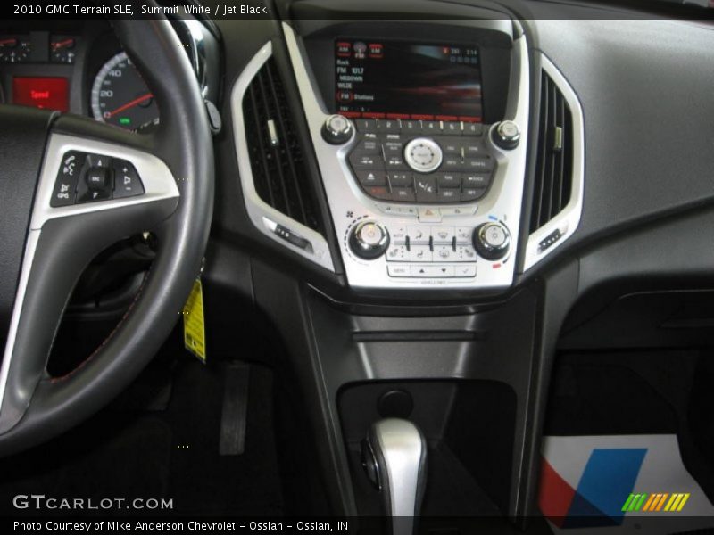Summit White / Jet Black 2010 GMC Terrain SLE