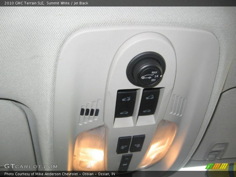 Summit White / Jet Black 2010 GMC Terrain SLE