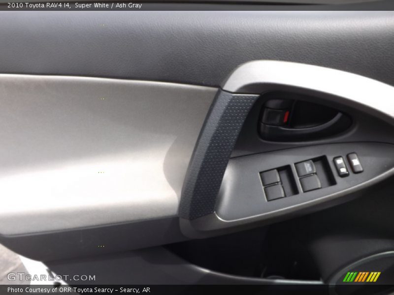 Super White / Ash Gray 2010 Toyota RAV4 I4