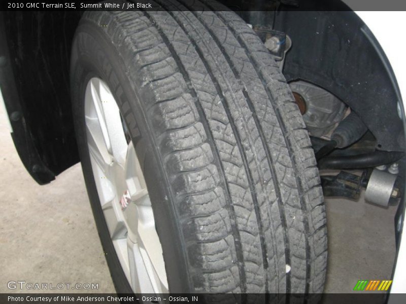 Summit White / Jet Black 2010 GMC Terrain SLE