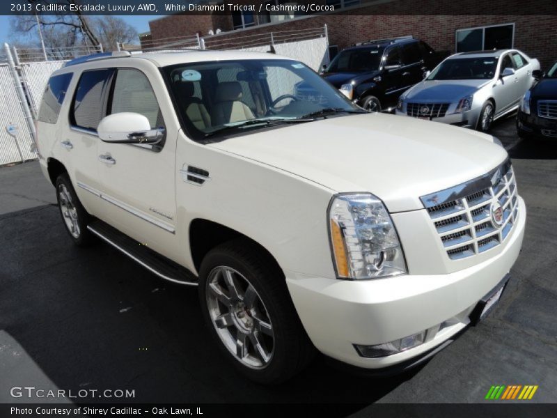 White Diamond Tricoat / Cashmere/Cocoa 2013 Cadillac Escalade Luxury AWD