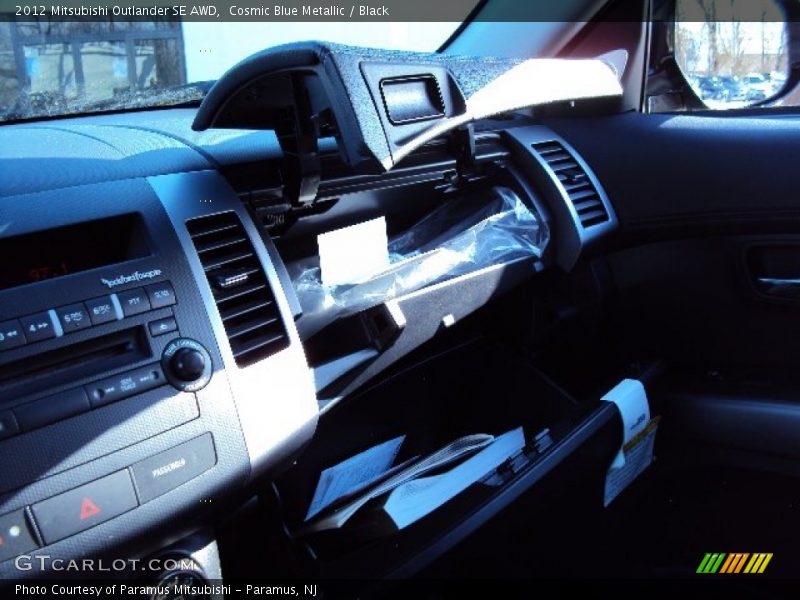Cosmic Blue Metallic / Black 2012 Mitsubishi Outlander SE AWD