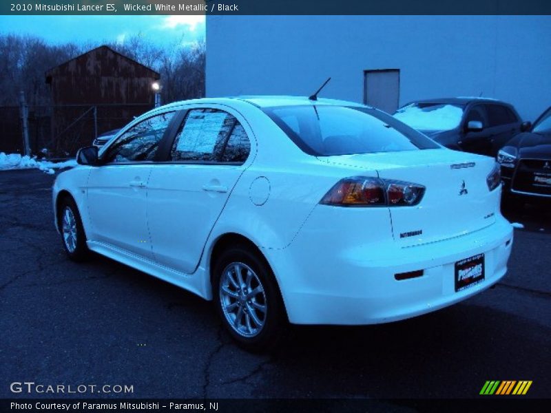 Wicked White Metallic / Black 2010 Mitsubishi Lancer ES