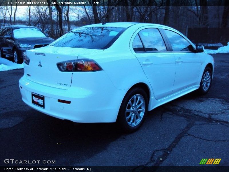 Wicked White Metallic / Black 2010 Mitsubishi Lancer ES
