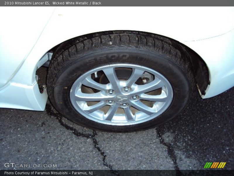 Wicked White Metallic / Black 2010 Mitsubishi Lancer ES
